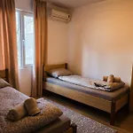 Appartamento Cozy House With Free Parking *