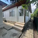 Cozy House With Free Parking * Varna